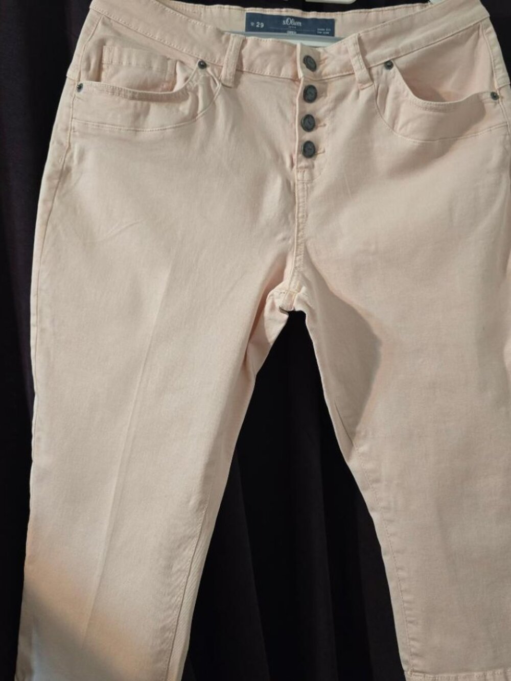 L s.Oliver Women's Cropped Light Peach Flat Front Metal Buttons Capri 5-Pockets